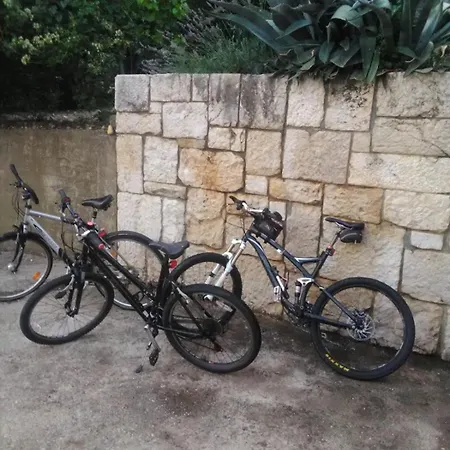 別荘 Planinic Čitluk